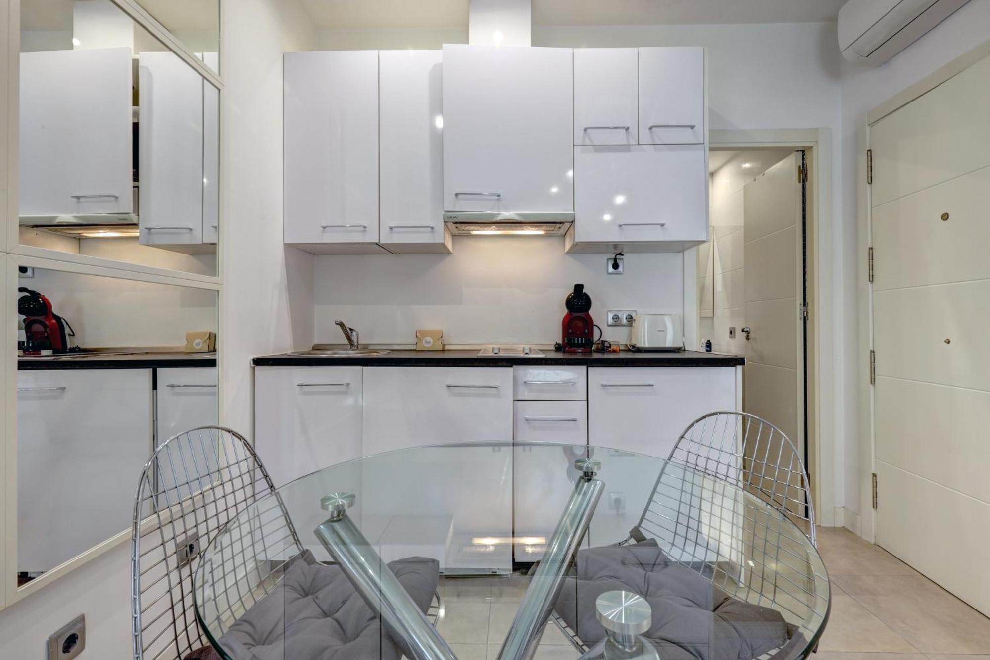 Apartamentos Con Vistas Y Terraza En Марбелья Экстерьер фото