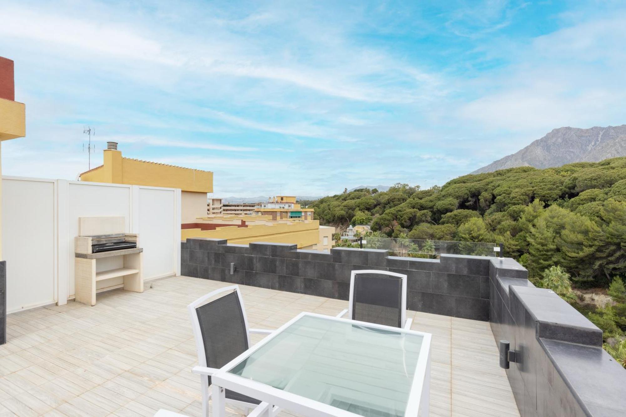 Apartamentos Con Vistas Y Terraza En Марбелья Экстерьер фото