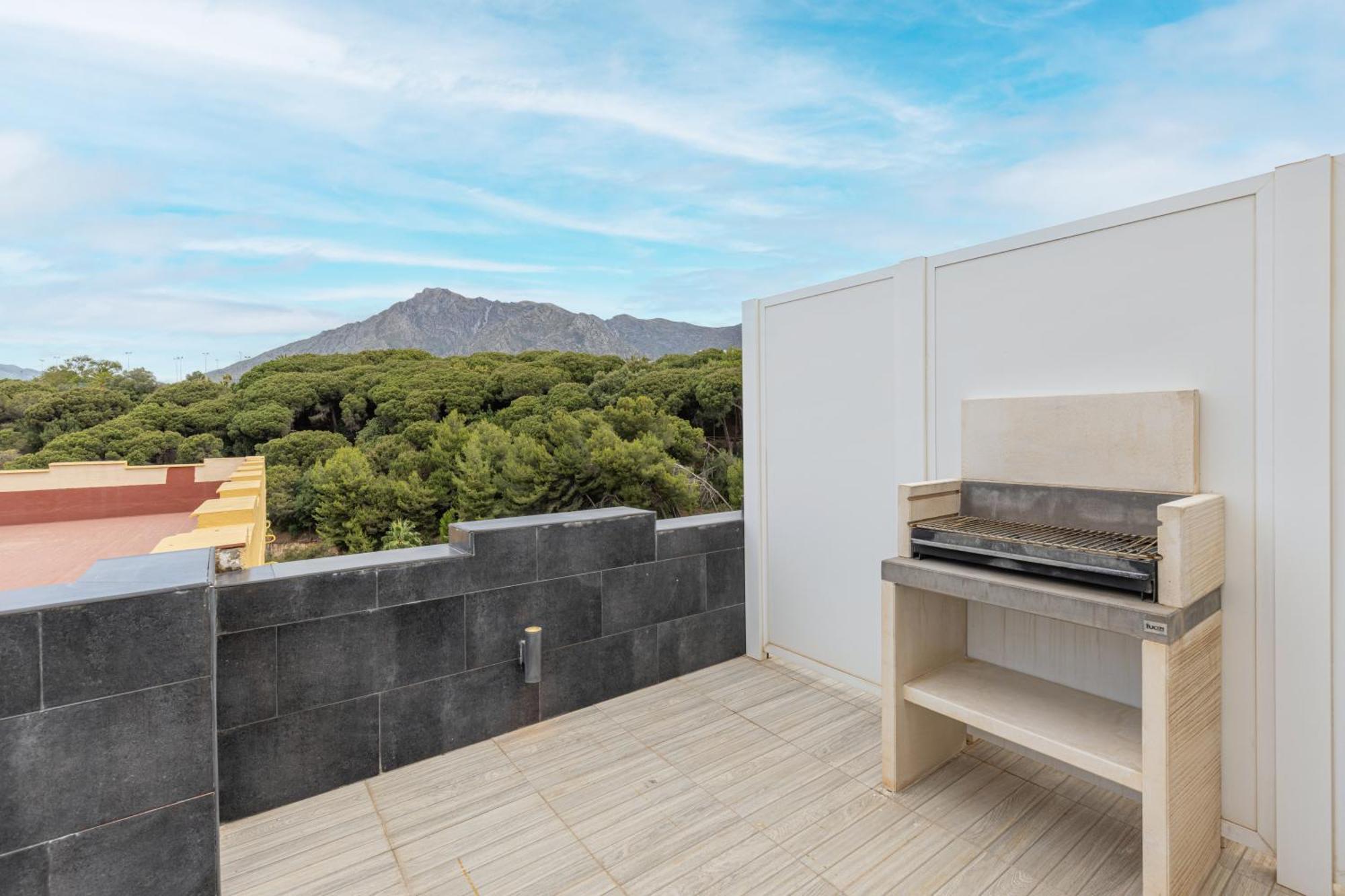 Apartamentos Con Vistas Y Terraza En Марбелья Экстерьер фото